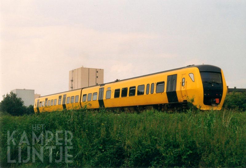 1. DM'90 3401 op de spoordijk, 19 juli 1998