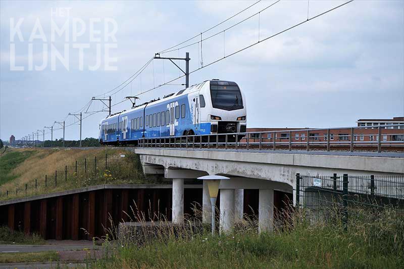 3b. Zwolle 10 juni 2018, Keolis 7308 op viaduct Frankhuizerallee (foto K. Haar)