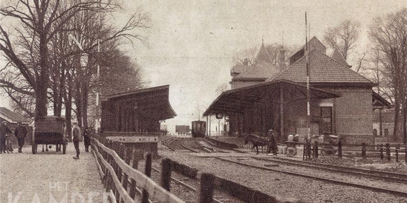 9. Ca. 1930 Zwolseweg met overweg (coll. K. Haar)