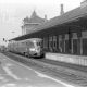 2d. Kampen 20 september 1975, DE-2 69 staat (als trein 8540) klaar voor vertrek naar Zwolle (foto J.G.C. van de Meene)