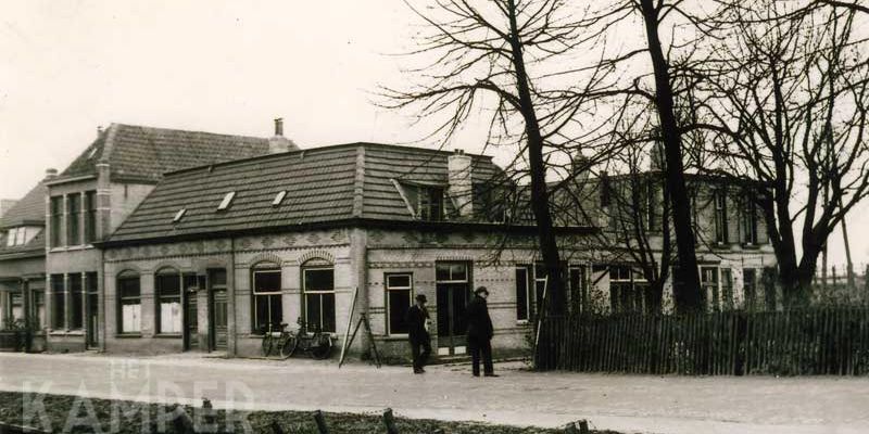2. IJsselmuiden cafe Diepenveen aan de Trekvaart, voormalige herberg van Hermanus van Regteren