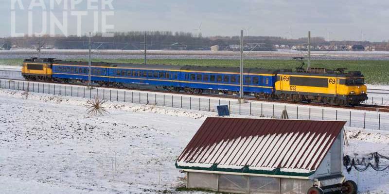 3f. De Koninklijke trein tijdens de openingsrit