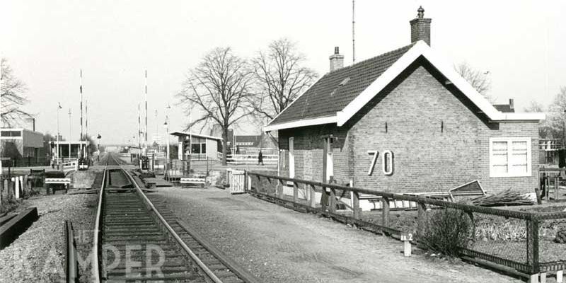 4a. Zwolle Veerallee 8 maart 1964, brugwachterswoning genummerd als wachterswoning 70 (foto R. Ankersmit)