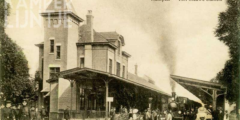 4. Nieuwe station Kampen in 1912 met aankomst van trein uit Zwolle