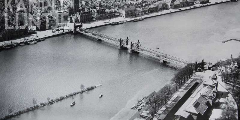 5a. Overzicht brug en station Kampen 1928