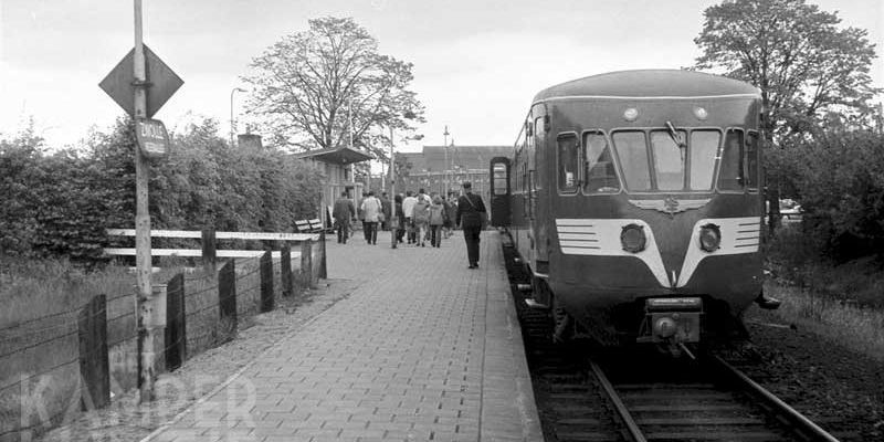 5c. Veerallee 21 mei 1969, DE-2 83 is zojuist uit Kampen gearriveerd (foto J.G.C. van de Meene)