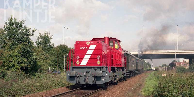 8f. Zwolle 10 september 1994, pendeltrein VSM TKP 23 + NS 6511 (foto R. van Putten)