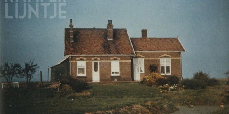 8. Kleurenfoto Halte Mastenbroek aan de rand van de weidse polder Mastenbroek