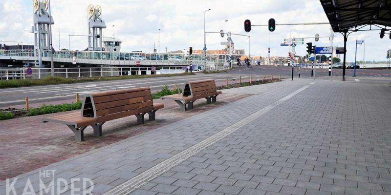 10e. Kampen 3 september 2017, stationsplein in plaats van kopsporen (foto K. Haar)