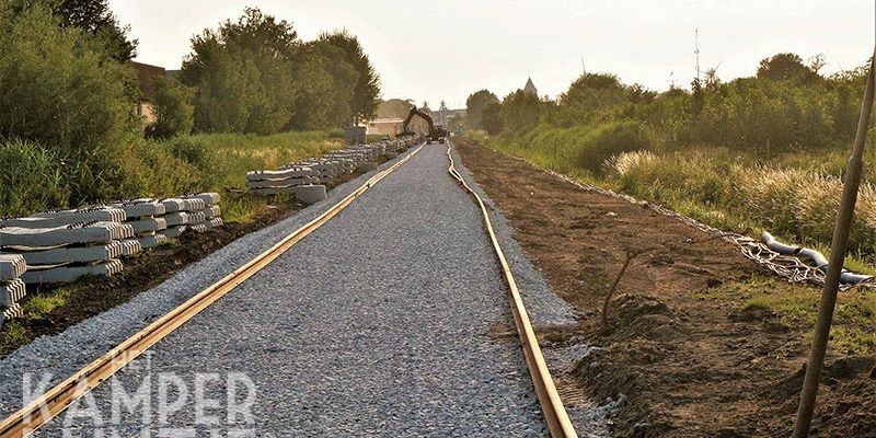 24u. IJsselmuiden Oosterlandenweg 21 juni, de rails liggen al klaar voor plaatsing (foto K. Haar)