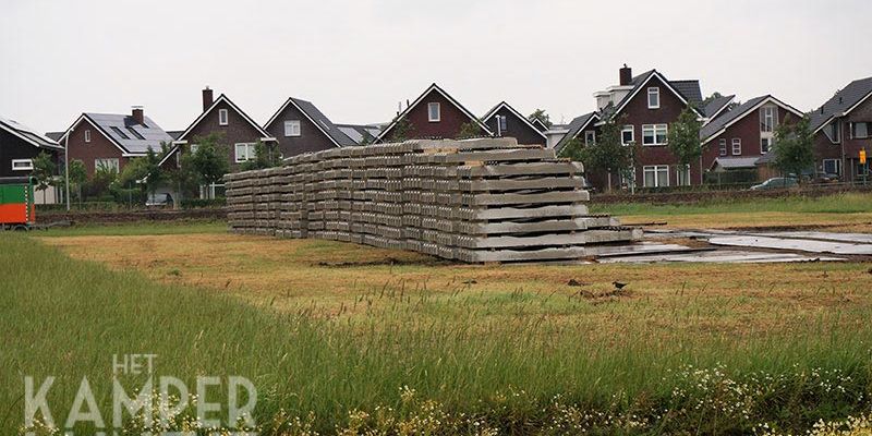 26c. Westenholte 25 juni 2017, opslag dwarsliggers (foto Kasper Haar)