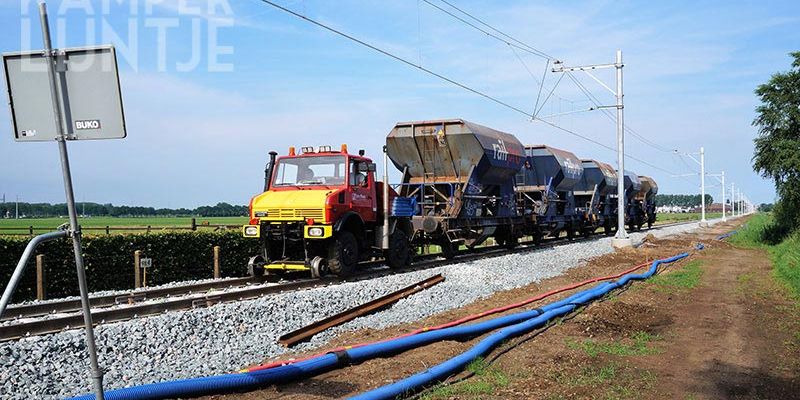 27t. Mastenbroek Bosjessteeg 7 juli 2017, de grindtrein op weg naar Bisschopswetering ( foto K. Haar)