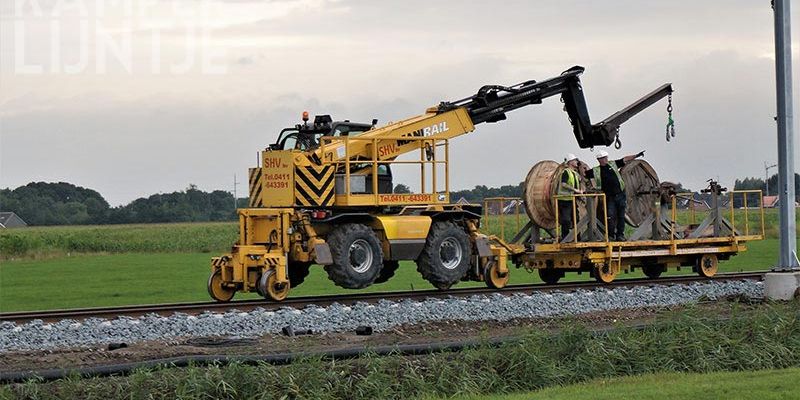 32n. Zwolle Scholtensteeg 20 juli 2017, wagen met draden keert terug (foto Kasper Haar)