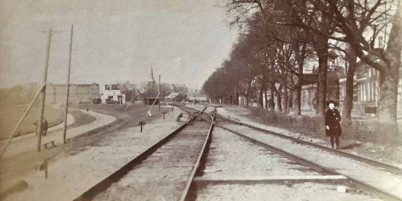 1. Kampen ca. 1913, emplacement Kampen Zuid met links de Parallelweg (coll. K. Haar)