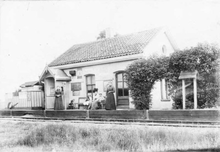 Familie Kampen op station Mastenbroek